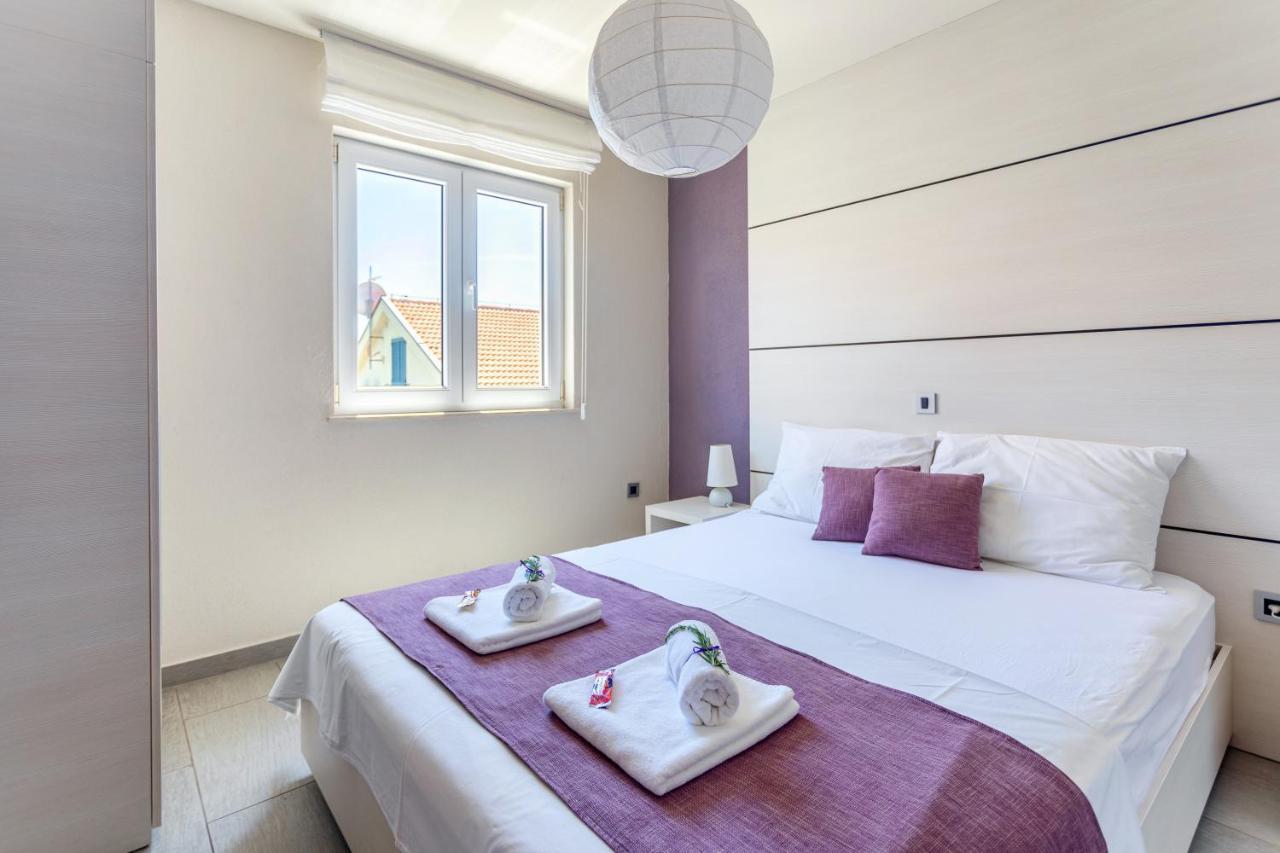 Deluxe Apartments Primi Hvar Town Exterior photo