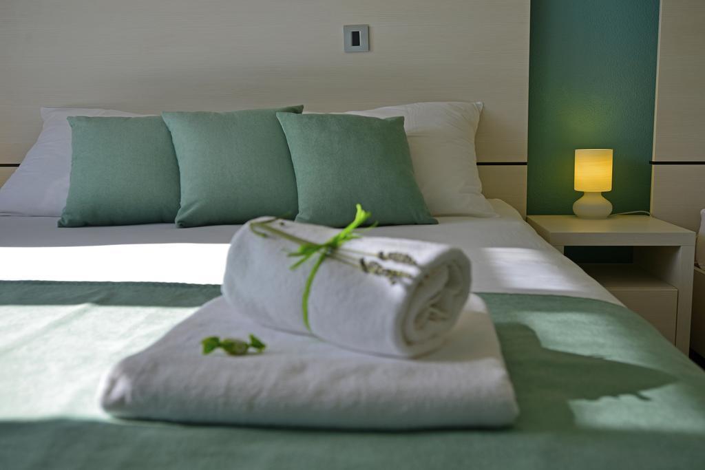 Deluxe Apartments Primi Hvar Town Room photo